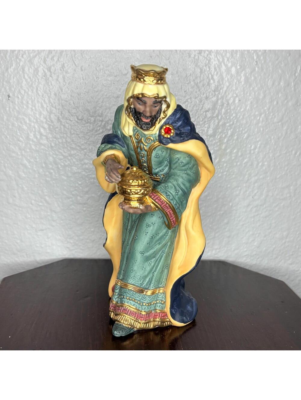 King Wise Men w/ Gold Chest Nativity Kirkland Signature 75177 From 1998 Set